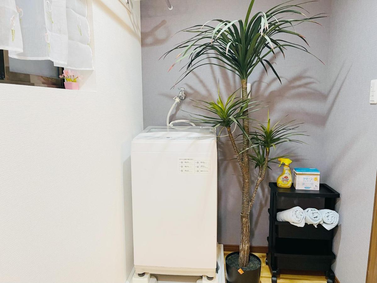 Namba Shinsaibashi 10 Mins Reiko Guest House Osaka Dış mekan fotoğraf